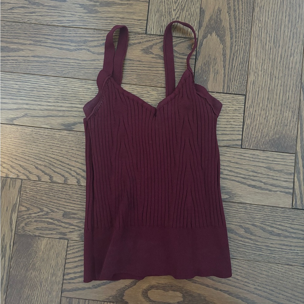 Elegant Burgundy Ribbed Women's Tank